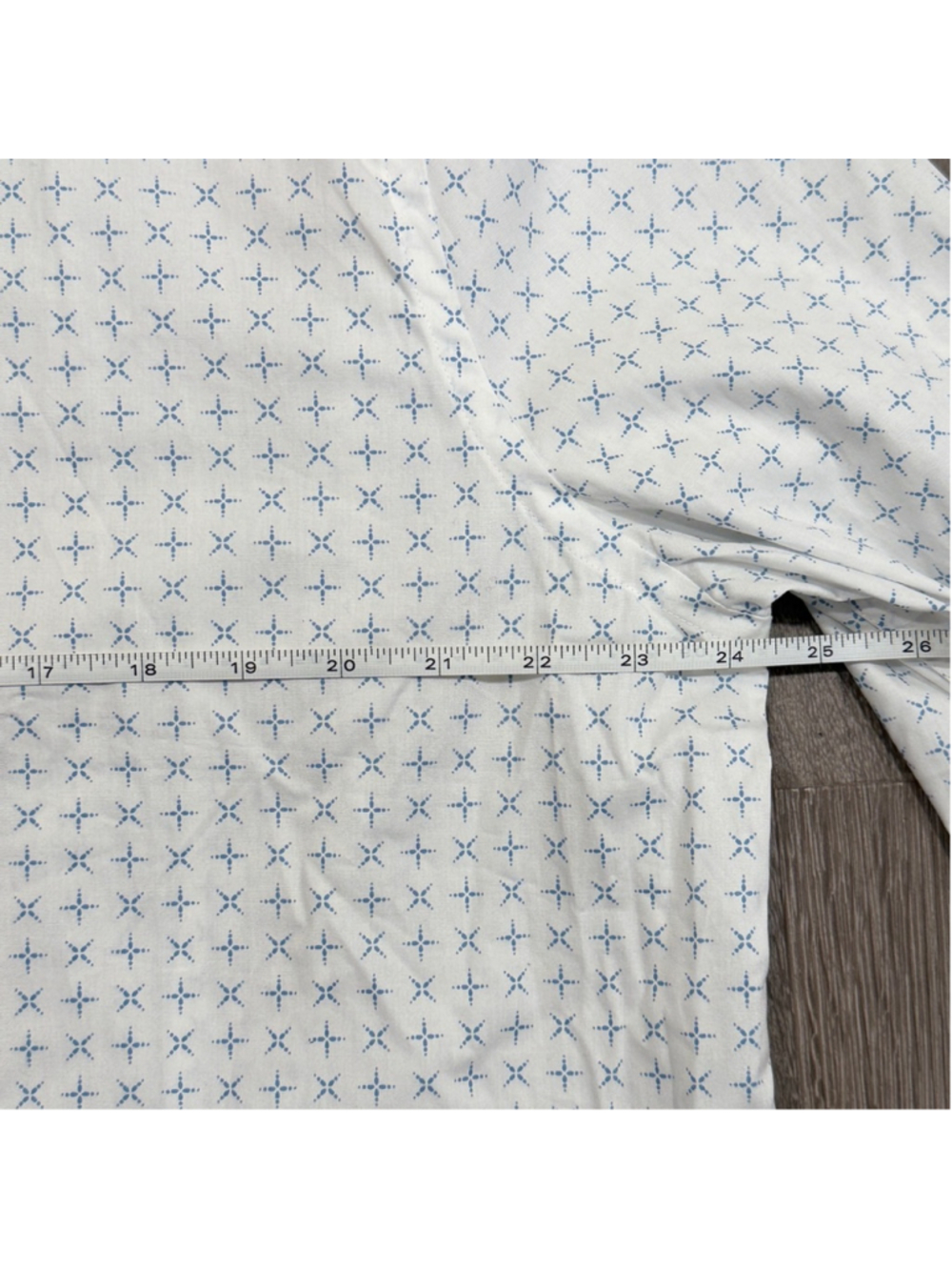 Express Men's White and Blue Patterned Slim Button Down Shirt Size XL - Picture 5 of 8